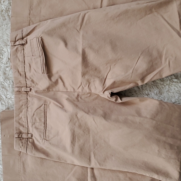 Womens GAP khaki wide leg pants size 2 - Picture 4 of 4